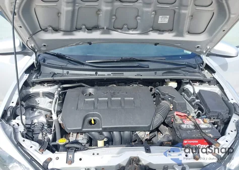 2015 Toyota Corolla Le z USA, uszkodzony, nr VIN 2T1BURHE3FC411764